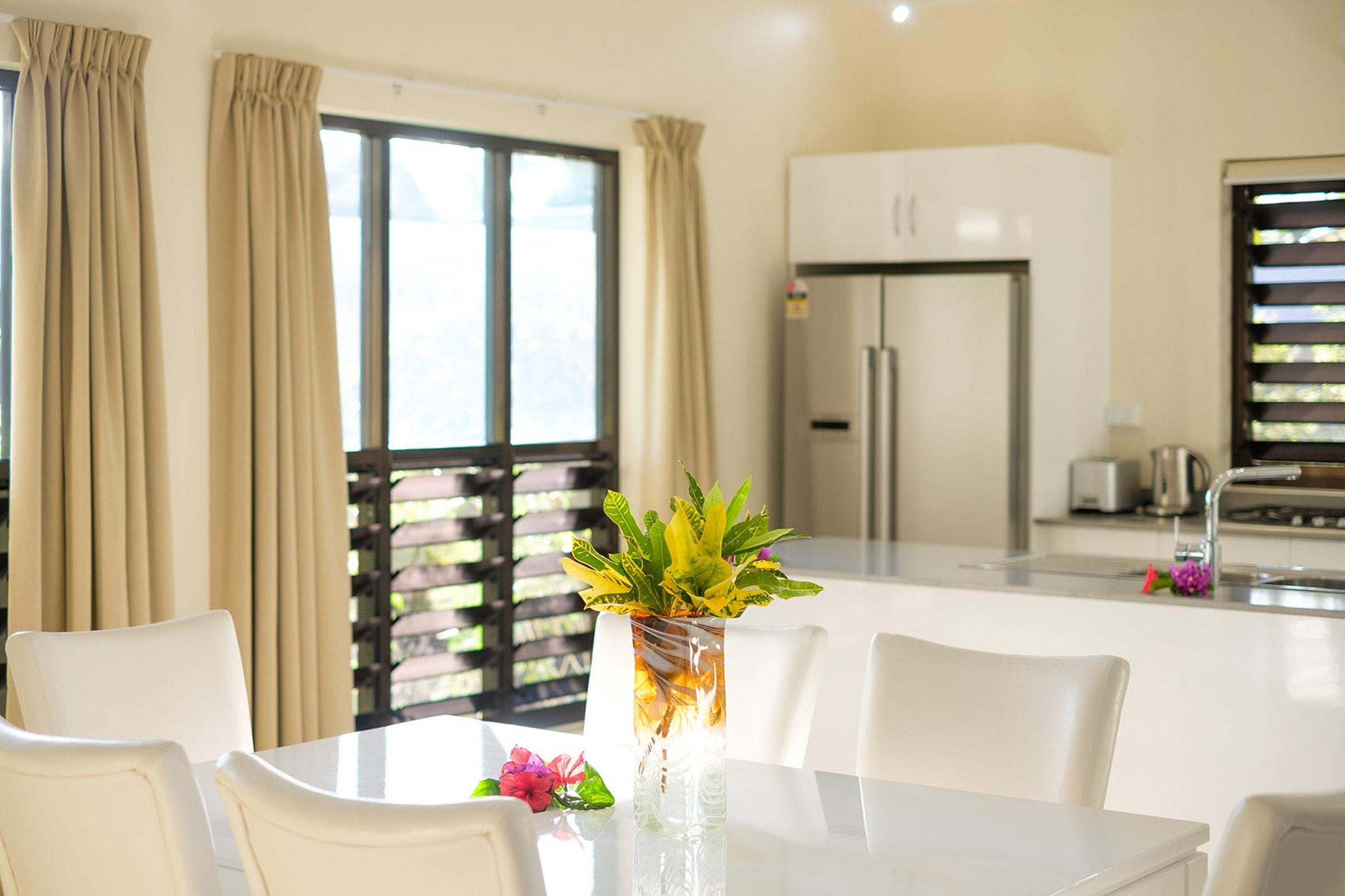 First Landing Beach Resort & Villas Lautoka Esterno foto