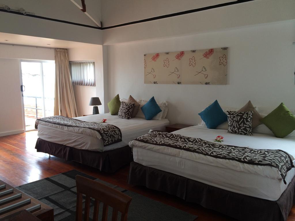 First Landing Beach Resort & Villas Lautoka Esterno foto
