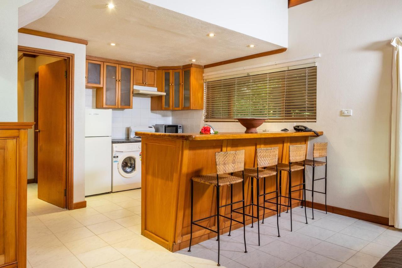 First Landing Beach Resort & Villas Lautoka Esterno foto