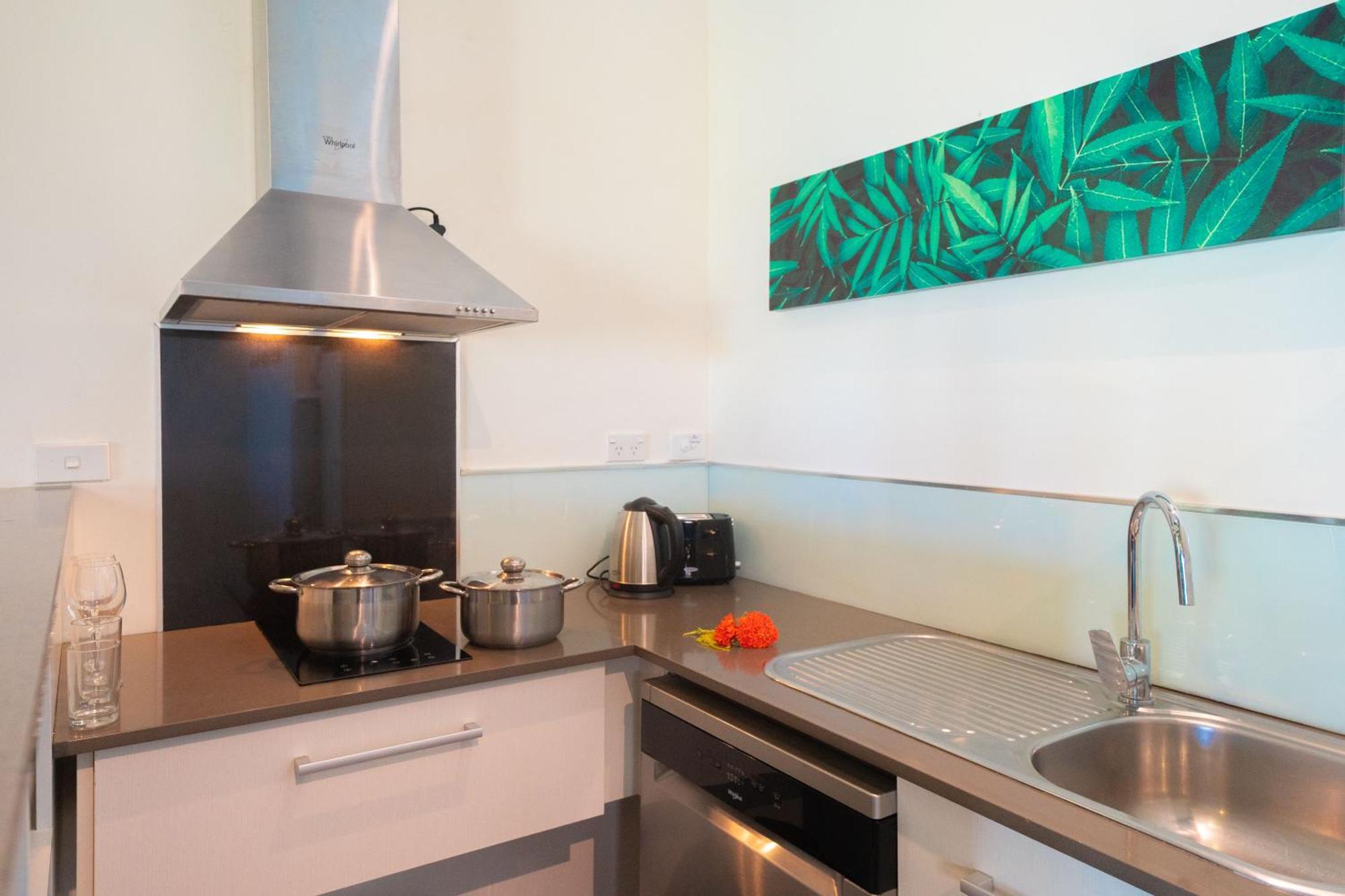 First Landing Beach Resort & Villas Lautoka Esterno foto