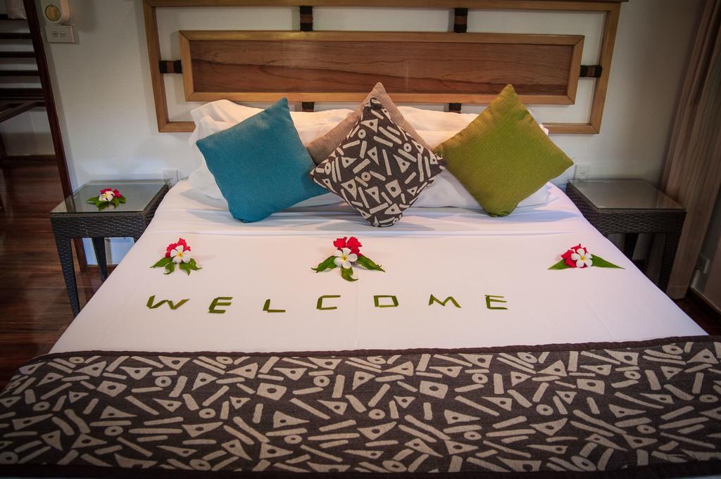 First Landing Beach Resort & Villas Lautoka Esterno foto