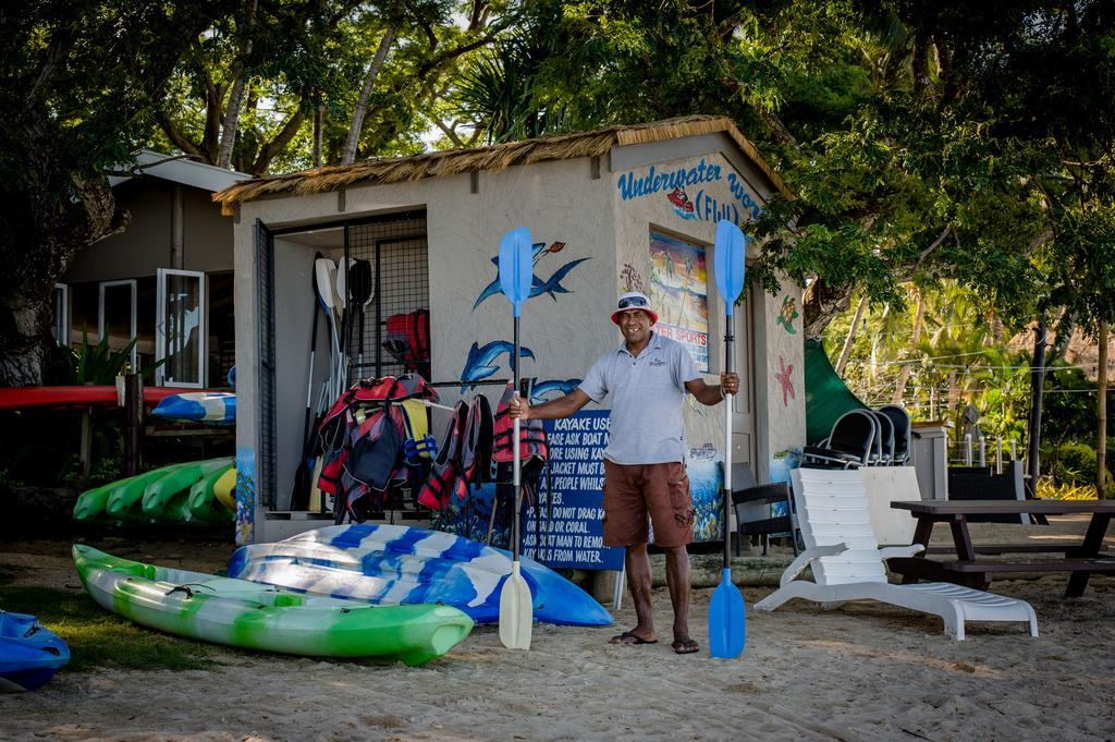 First Landing Beach Resort & Villas Lautoka Esterno foto