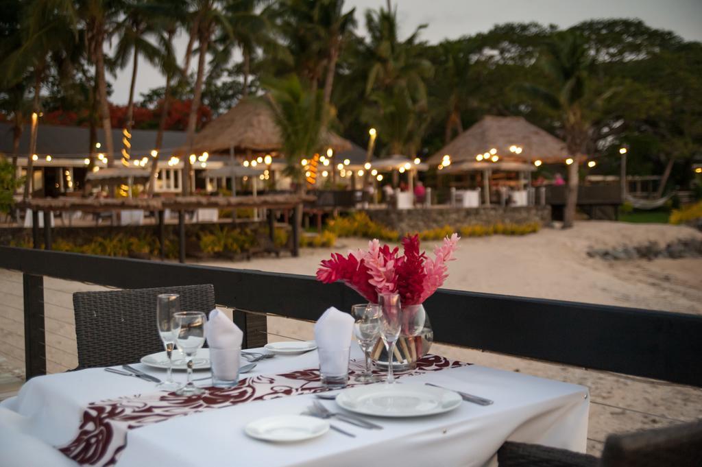 First Landing Beach Resort & Villas Lautoka Esterno foto